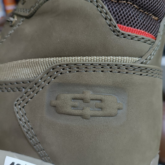 Botines para todo terreno Under Attack (MALONE-NNU) horma exacta