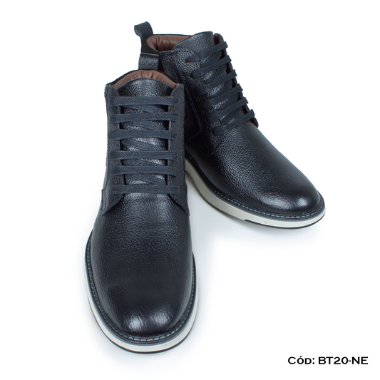 PREMIUM — Botín cuero natural negro estilo casual — Horma Grande (BT20-NE) | De Patas