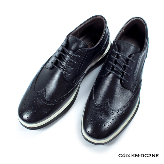Derby Casual Cuero Lustrable Negro c/Brogue — Horma Grande (KM-DC2NE)