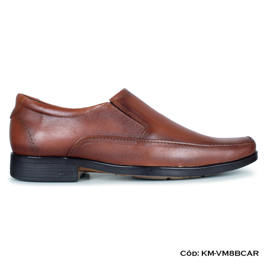 (KM-VM8BCAR) Mocasín Cuero Lustrable Caramelo Suela Caucho Bicolor — Horma Grande | de patas