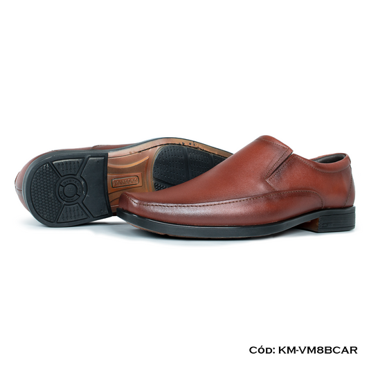 (KM-VM8BCAR) Mocasín Cuero Lustrable Caramelo Suela Caucho Bicolor — Horma Grande | de patas